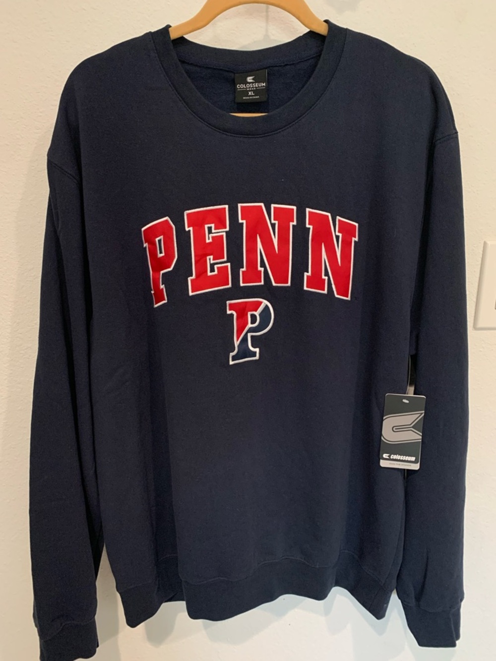 Mens Colosseum Navy Penn Crewneck Sweatshirt, University of Pennsyvania UPenn XL